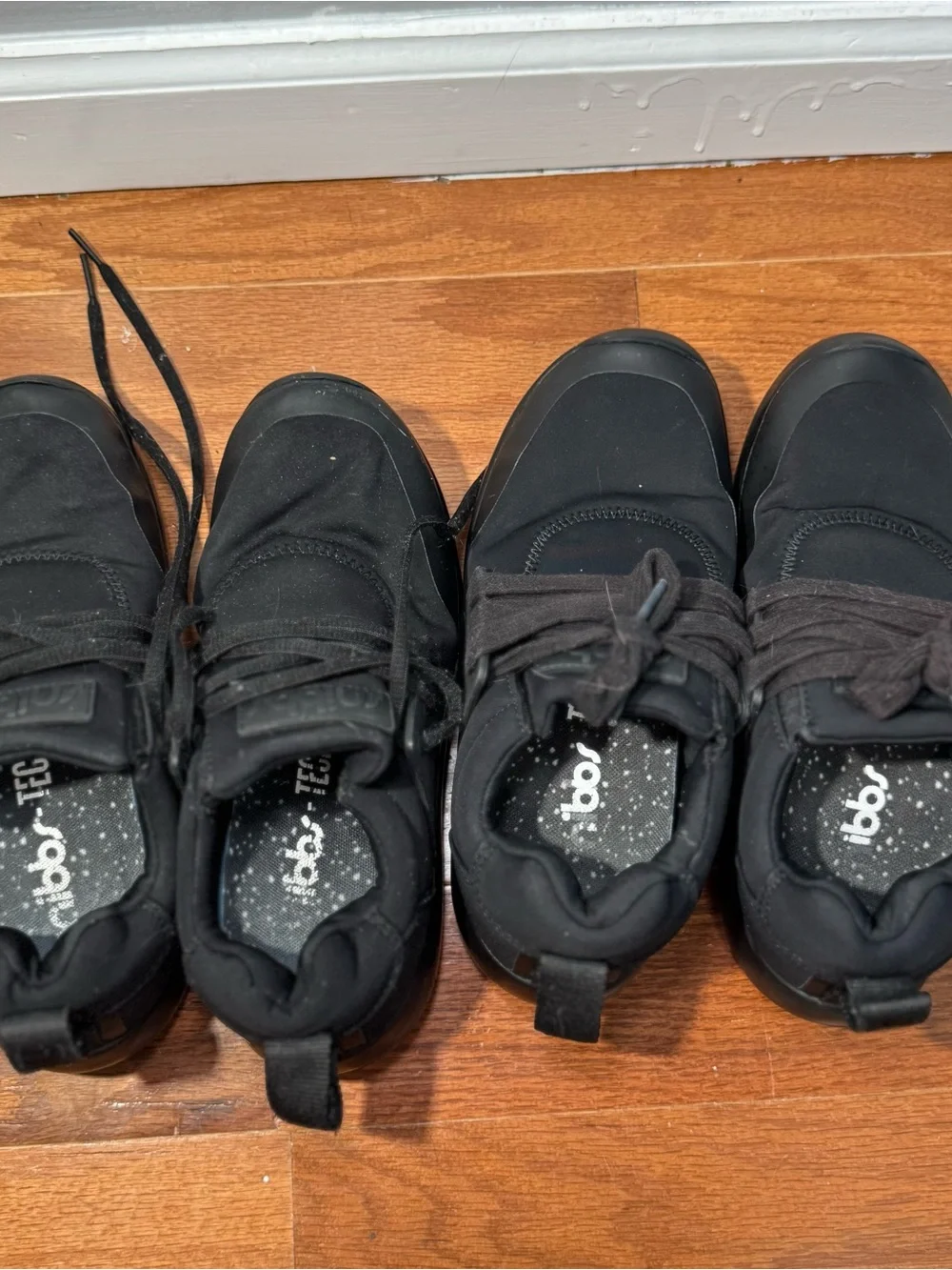 SET OF TWO Women’s all black non slip snibbs slip resistant and waterproof